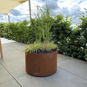 Rundt højbed på hjul i 3mm cortenstål med bund Ø63cm - 60 cm - Sort (malet)